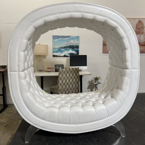 Diva Round Modern 3D Tufted Chair